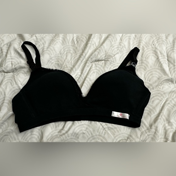 Breastfeeding Bra - Picture 1 of 9